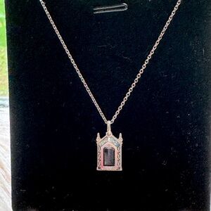 Harry Potter MIRROR OF ERISED NECKLACE 20”